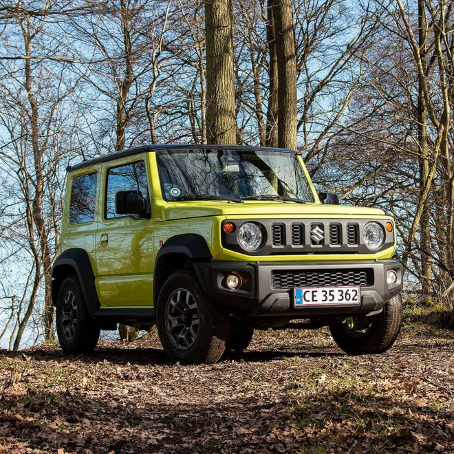 Suzuki Jimny  skov 6